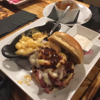 Blind Box BBQ - Barbeque Near Me - Shawnee, Kansas