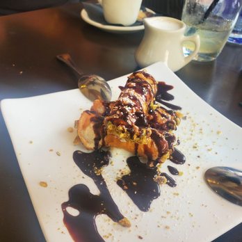 Trattoria Amici - Canoli wouldn't order again - Italian Near Me - Glendale, California Trattoria Amici - Canoli wouldn't order again - Italian Near Me - Glendale, California