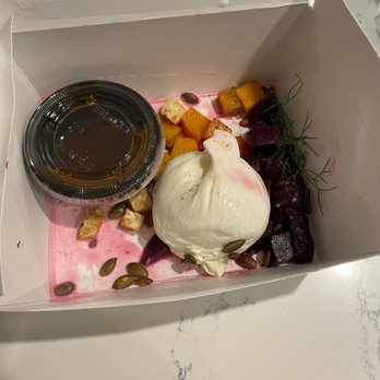 Papa Razzi- Wellesley - Burrata - Italian Near Me - Wellesley, Massachusetts