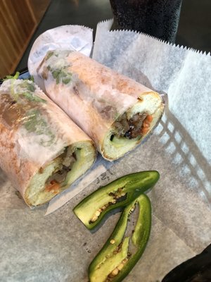 Les Banh Mi by null