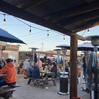 Joshua Tree Saloon - Patio vibes - Dive Bars Near Me - Joshua Tree, California Joshua Tree Saloon - Patio vibes - Dive Bars Near Me - Joshua Tree, California