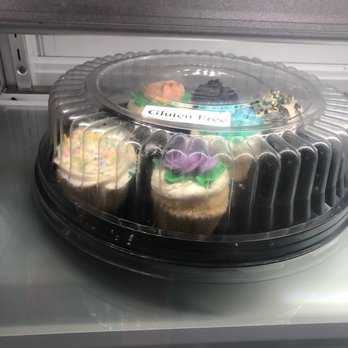 The Kakery - Bakeries Near Me - Newington, Connecticut