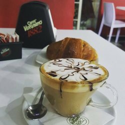 Tiffany's Coffee Lounge