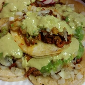 Taquería La Famosa - Mexican Near Me - Palmdale, California
