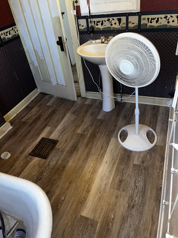 Slide of McCulloughs Men