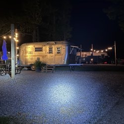 Ky Lake Glamping - Vintage airstream rental