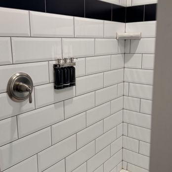 The Parker Hotel - Shower only drawback is low water pressure especially when hotel is busy - Hotels Near Me - Parker, Colorado