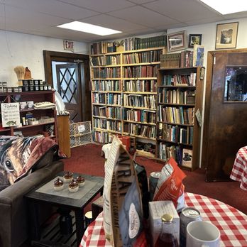 The Butcher’s Daughter - Sitting area inside - Sandwiches Near Me - Gorham, New Hampshire The Butcher’s Daughter - Sitting area inside - Sandwiches Near Me - Gorham, New Hampshire