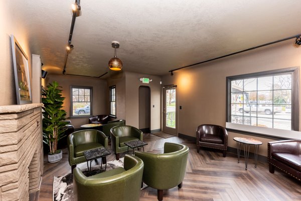 Vintage '61 Wine Bar & Kitchen by null