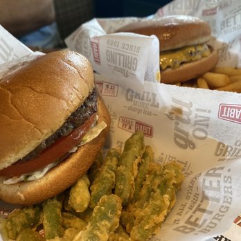 Habit Burger & Grill - Kids meal with a cheeseburger and one of them with fries while the other one had the tempura green beans - Burgers Near Me - Murrieta, California Habit Burger & Grill - Kids meal with a cheeseburger and one of them with fries while the other one had the tempura green beans - Burgers Near Me - Murrieta, California