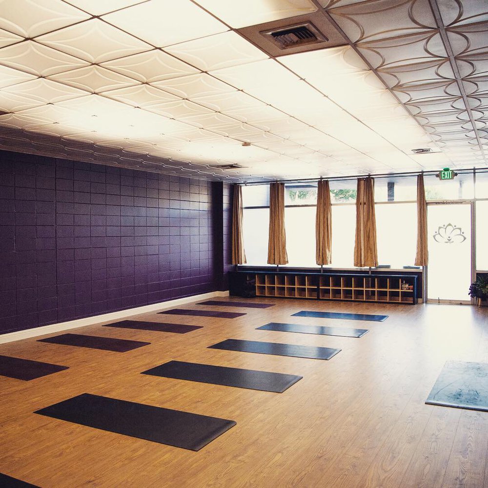 KAMAL YOGA STUDIO Updated September 2024 25 Photos 350 6th St