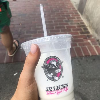 J P Licks - Coconut Pineapple smoothie - Desserts Near Me - Boston, Massachusetts J P Licks - Coconut Pineapple smoothie - Desserts Near Me - Boston, Massachusetts