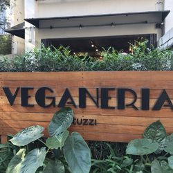 Veganeria Stuzzi