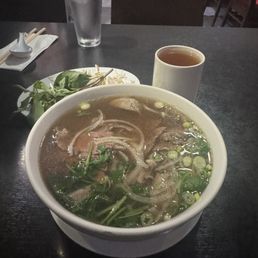 Rare and Welldone Soup Pho Tai Chin