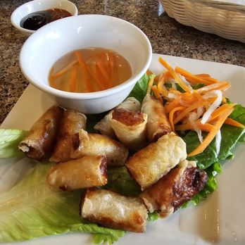Pho Ton - Vietnamese egg rolls are mini sized. - Vietnamese Near Me - Houston, Texas Pho Ton - Vietnamese egg rolls are mini sized. - Vietnamese Near Me - Houston, Texas
