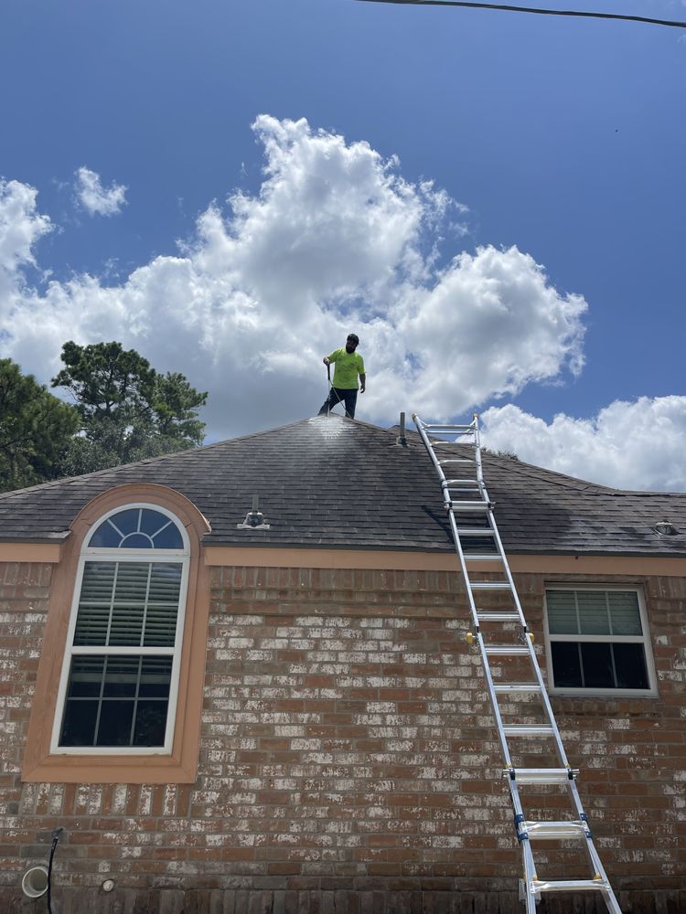 Slide of Texas Roofing & General Contractors