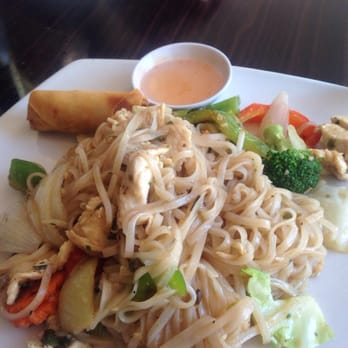 Thai Basil Signature - Drunken Noodles, De-lish!! :) - Thai Near Me - Phoenix, Arizona Thai Basil Signature - Drunken Noodles, De-lish!! :) - Thai Near Me - Phoenix, Arizona