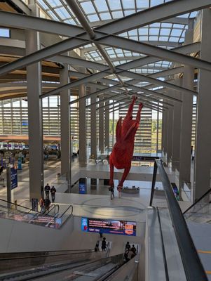 Sacramento International Airport by null