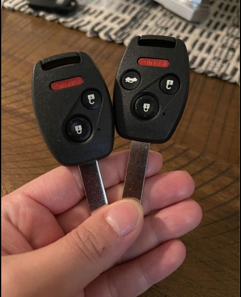 ADVANCED TECHNICIANS Updated August 2024 33 Photos 9 S 10th St