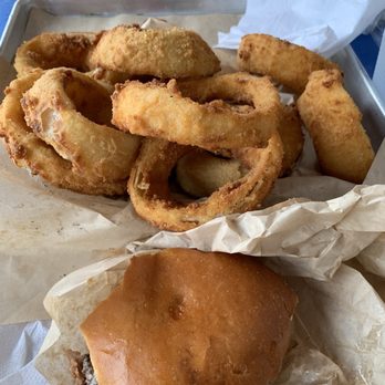 Gil's Broiler & Manske Roll Bakery - The LARGE order is LARGE - Burgers Near Me - San Marcos, Texas Gil's Broiler & Manske Roll Bakery - The LARGE order is LARGE - Burgers Near Me - San Marcos, Texas