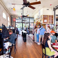 Uptown - Interior (Saturday at 12:30 pm)