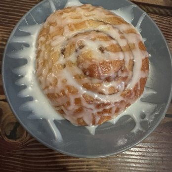 Lost Dog Cafe - Cinnamon Bun - Breakfast & Brunch Near Me - Folly Beach, South Carolina Lost Dog Cafe - Cinnamon Bun - Breakfast & Brunch Near Me - Folly Beach, South Carolina