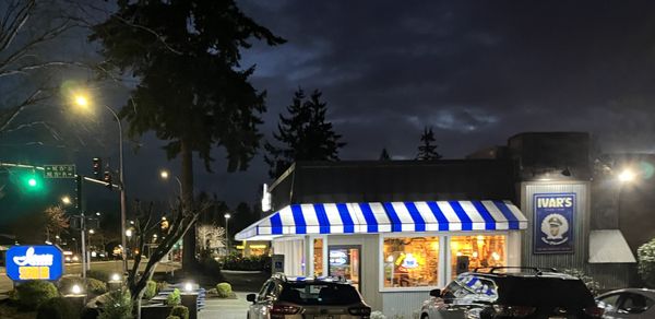 Ivar's Seafood Bar by null