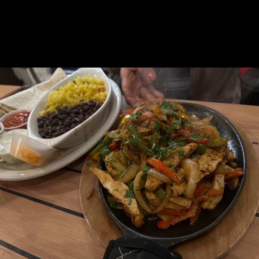 Grasshopper Irish Pub & Restaurant - Chicken fajitas - Irish Near Me - Newfoundland, New Jersey Grasshopper Irish Pub & Restaurant - Chicken fajitas - Irish Near Me - Newfoundland, New Jersey
