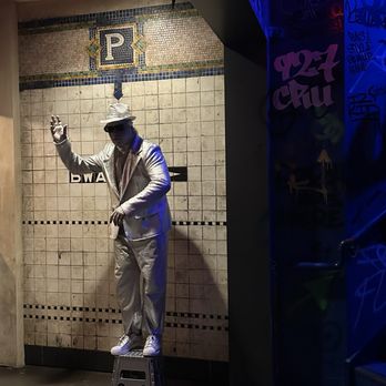99 Prince - Silver man performer - Cocktail Bars Near Me - Las Vegas, Nevada 99 Prince - Silver man performer - Cocktail Bars Near Me - Las Vegas, Nevada
