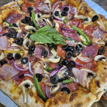 Cake Shop by Jill & Jill - Combination - Pizza Near Me - Madera, California