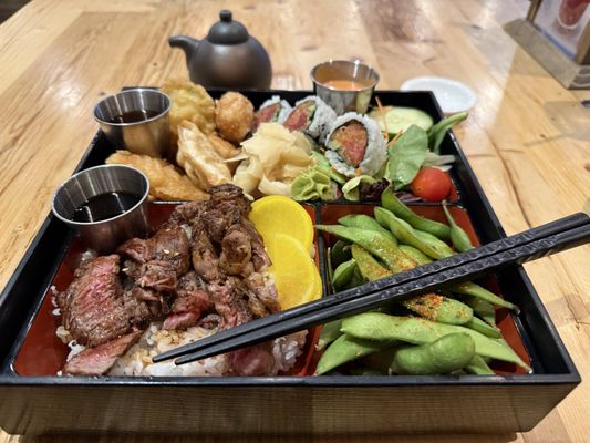 Fuji at Assembly by null