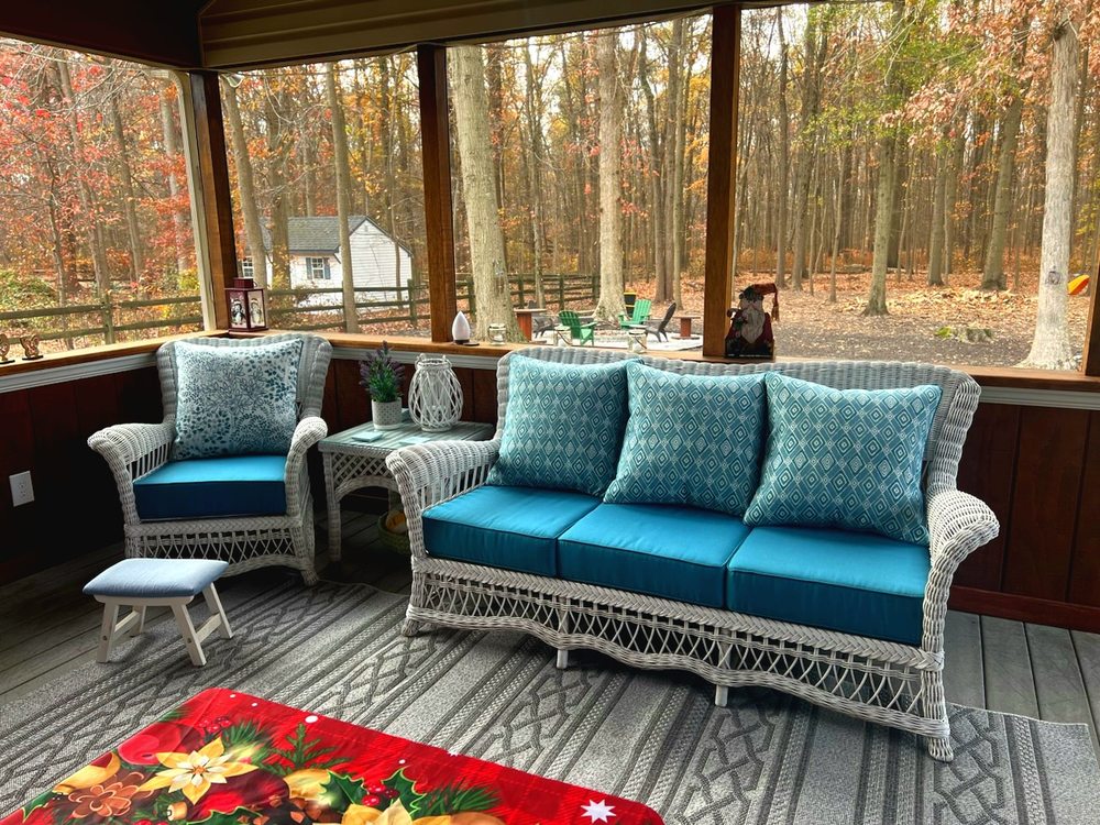 Colonial Upholstery and Design - upholstery in Newark, DE