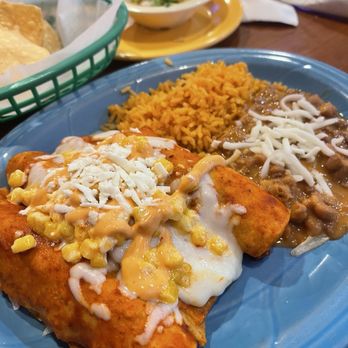 Dos Reyes Mexican Restaurant - Mexican Near Me - St. Louis, Missouri Dos Reyes Mexican Restaurant - Mexican Near Me - St. Louis, Missouri