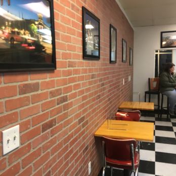 Fat Daddy’s Pizzeria - Pizza Near Me - Provo, Utah