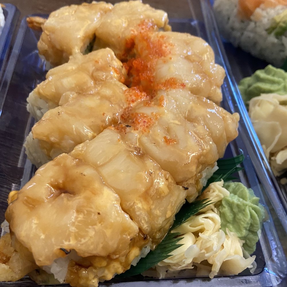 Kibo Sushi - Seared Scallop Roll - Sushi Bars Near Me - Woodbridge, Ontario Kibo Sushi - Seared Scallop Roll - Sushi Bars Near Me - Woodbridge, Ontario