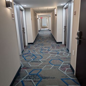 Four Points by Sheraton - hallway - Hotels Near Me - Fayetteville, North Carolina Four Points by Sheraton - hallway - Hotels Near Me - Fayetteville, North Carolina
