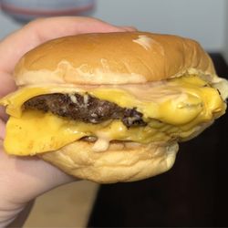 Chuck Burger - Double Cheeseburger