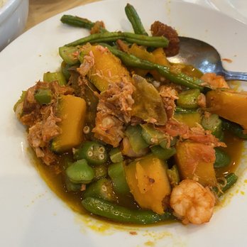 Goldilocks - 5. Beef Caldereta - Bakeries Near Me - Las Vegas, Nevada