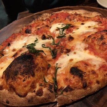 Bacari GDL - Margarita pizza - Mediterranean Near Me - Glendale, California Bacari GDL - Margarita pizza - Mediterranean Near Me - Glendale, California