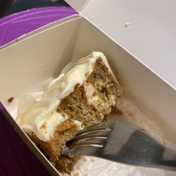 Billy's Bakery - Huge Banana Cake slice I'm gonna finish alone LOL - Bakeries Near Me - New York, New York
