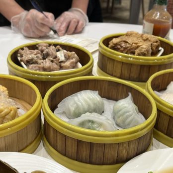 Ming Seafood Restaurant - Variety of dim sum 2 - Seafood Near Me - Quincy, Massachusetts Ming Seafood Restaurant - Variety of dim sum 2 - Seafood Near Me - Quincy, Massachusetts