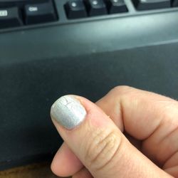 California Nails - Cracked gel nail polish after less than 1 week