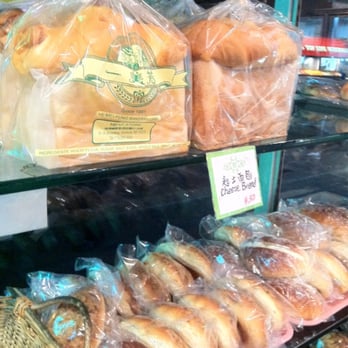 Yi Mei Bakery - Fresh pre-packaged baked goods - Bakeries Near Me - Elmhurst, New York