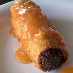 Burnt ends egg roll