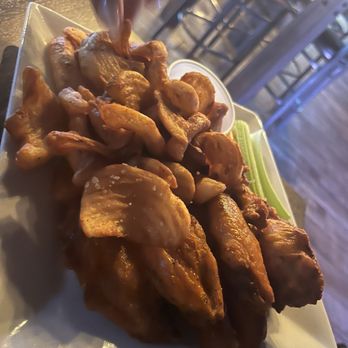 The Parlor - Wings - Salad Near Me - Reno, Nevada The Parlor - Wings - Salad Near Me - Reno, Nevada