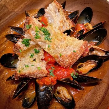 Felice 56 - Cozze al Pomodoro - Italian Near Me - New York, New York