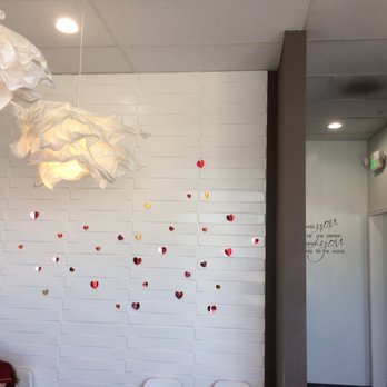 Ding Tea House - Interior - Bubble Tea Near Me - San Jose, California