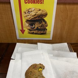 Basco Appliances - Complimentary cookies made fresh in a Wolf oven