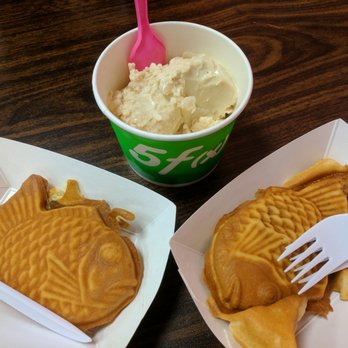 Rolled Ice Cream - Ice Cream & Frozen Yogurt Near Me - Orlando, Florida Rolled Ice Cream - Ice Cream & Frozen Yogurt Near Me - Orlando, Florida