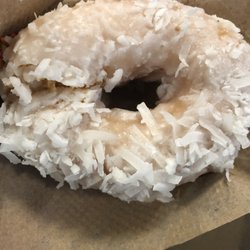 La Familia Bakery - Cocunut Donut